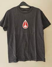 Nixon t-shirt S Carhartt Stussy 