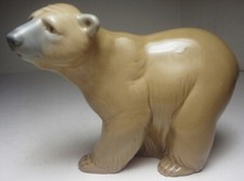 RETIRED 1972-1989 Lladro ATTENTIVE BEAR #1204 fine PORCELAIN- MADE IN SPAIN-MINT