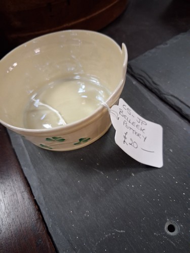 Very pretty trinket dish with - very,