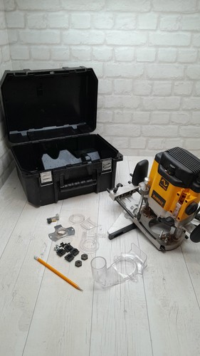 Dewalt dw625e 230v router - dw625e,
