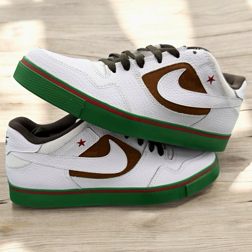 Rare deadstock 2011 nike sb - rare,