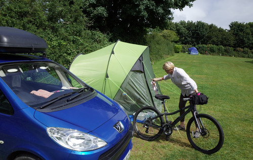 Halfords man walk - man, walk-in