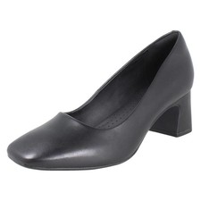 Ladies Clarks Square Toe Block