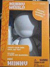 Kidrobot Mini Munny Art Toy Loot Crate Exclusive New Boxed