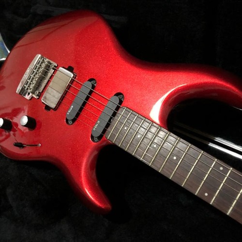 Ernie ball music man luke - ernie,