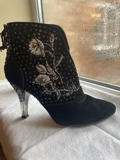 Beverley Feldman for Russell & Bromley Black Suede Ankle Boots     Size 6