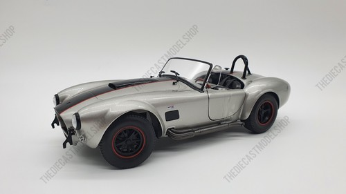 Solido scale diecast - scale,