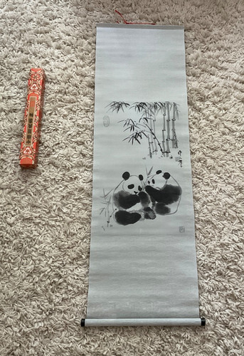 Chinese panda scroll wall