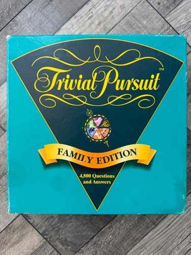 Trivial pursuit family - pursuit,