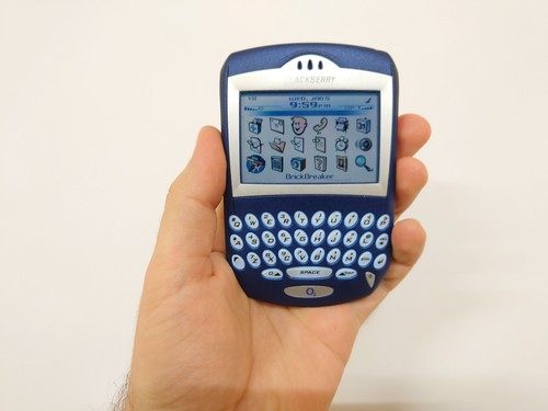 Rare blackberry 7230 blue - rare,