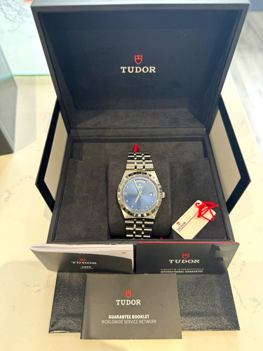 Tudor royal 41mm blue - 41mm, diamond