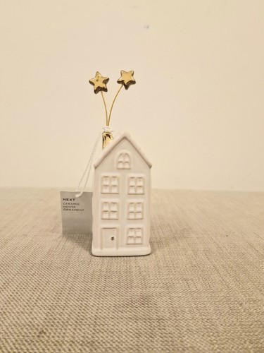 House ornament next white - ornament-next,