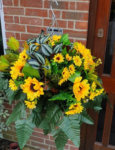 Artificial hanging basket - artificial,