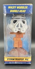 STAR WARS Wacky Wobbler ANGRY BIRDS 6" Bobble-Head STORMTROOPER PIG (Funko 2012)