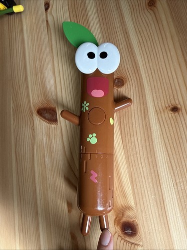 Hey duggee press play and - play,
