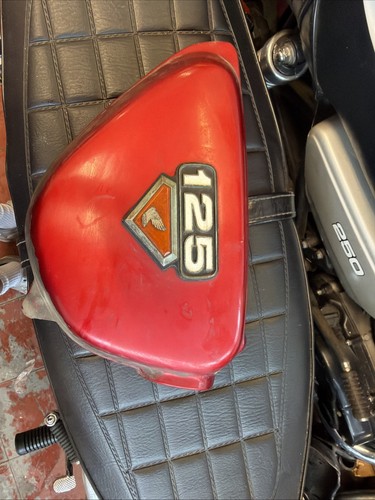 1973 honda cb125 - right, hand