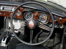 FITS MG MGB GT 1965-1980 BLACK ITALIAN LEATHER STEERING WHEEL COVER BEST QUALITY