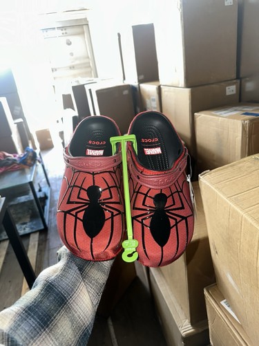 Crocs classic clog marvel - clog,