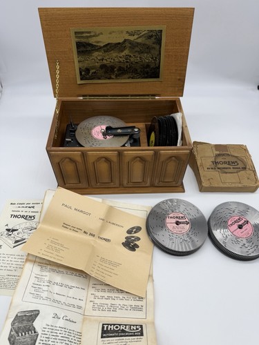 Antique throrens wind music - wind-up,