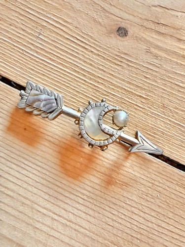 Vintage victorian gold - gold, metal