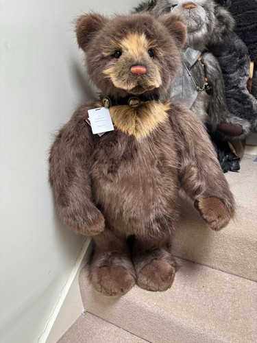 Charlie bear retired - bear, jj.