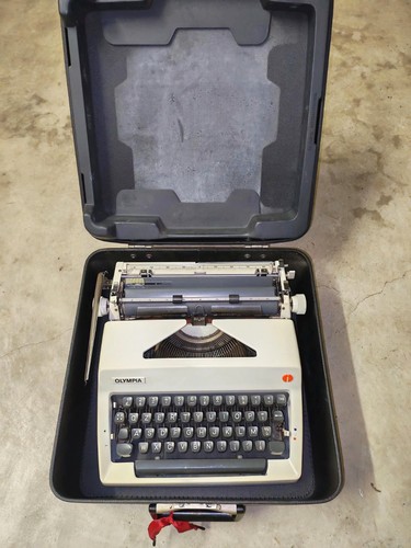 Olympia series typewriter - series,