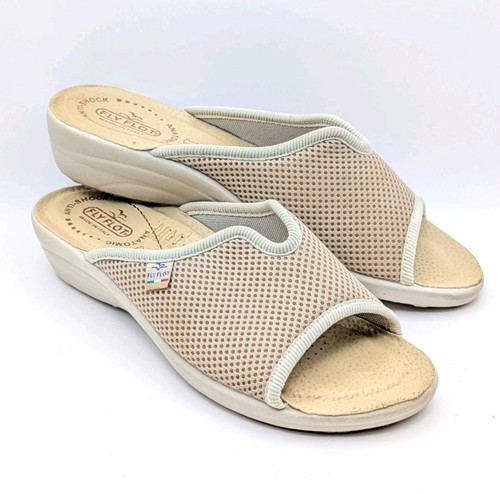 Womens fly flot - slip, on