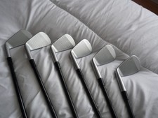 Golf Clubs - Taylor Made P790 Irons set 5 Iron to Pitching Wedge