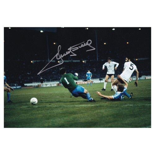 Ricky villa signed tottenham - ricky,