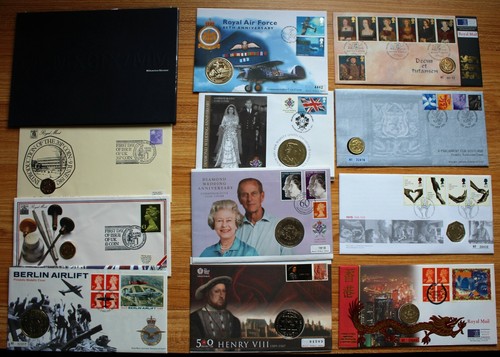 Coin covers 1982 2012 - 1982,