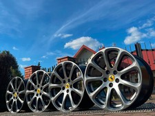 Ferrari MASERATI QUATTROPORTE OEM ALLOYS 19" 193840/RD213 & 193841/RD214 -yellow