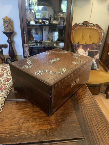 Large antique wooden mother - antique, of