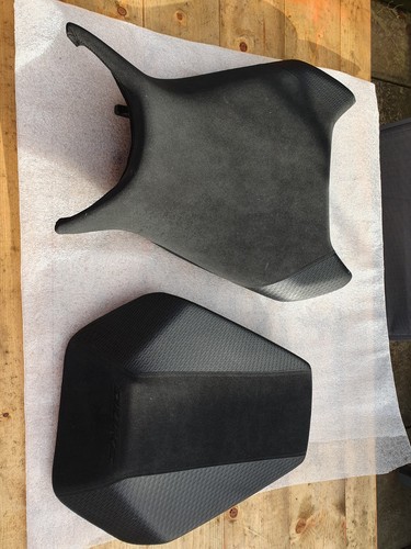 Rider pillion seats - &, ktm