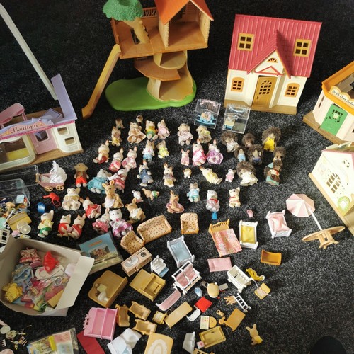 Huge vintage sylvanian - huge,