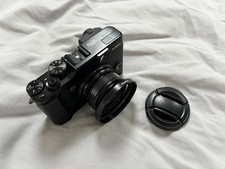 Fujifilm X20 12.0MP Digital Camera Black Boxed with Lens hood and filter VGC