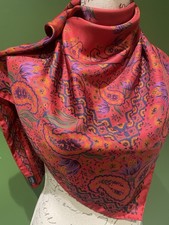 LIBERTY . BEAUTIFUL VINTAGE SILK SCARF -BRIGHT FLORAL LIBERTY PRINT
