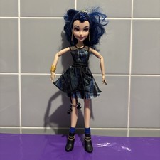 Disney Descendants Evie Doll