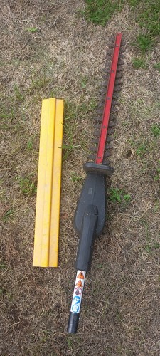 Ryobi expand hedgetrimmer - it,