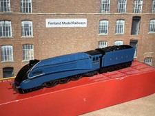 Hornby OO Gauge R2339 LNER