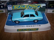 Scalextric C4437A Ford EScort