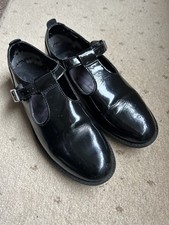 Kickers Girls Patent Black Leather T bar School Shoes  Size 2 1/2 EUR 35