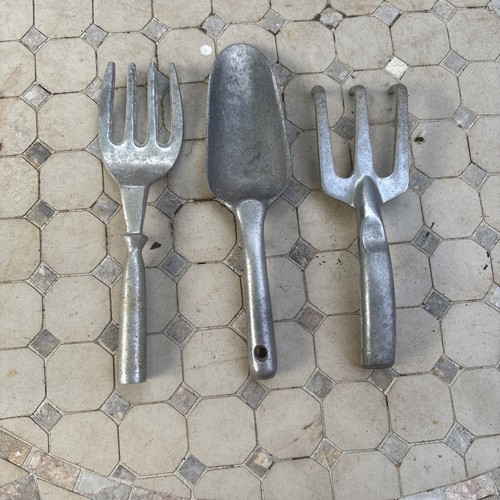 Vintage aluminium gardening - vintage,