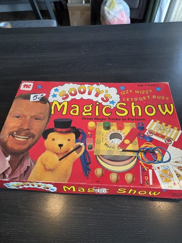 Sooty magic show vintage - sooty,