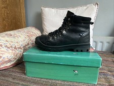 Joules Noa Black Leather Boots - Good Condition - In Original Box