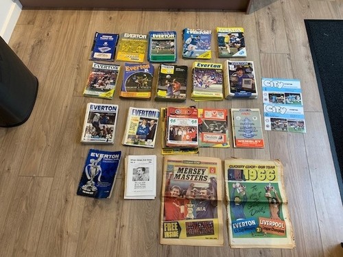 Everton football programmes - ,