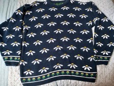 Vintage 80's 90s  Pure Wool Tulchan Pullover Jumper Navy Blue Daisy Pattern M