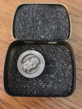 Simpsons pewter pin badge - pewter,