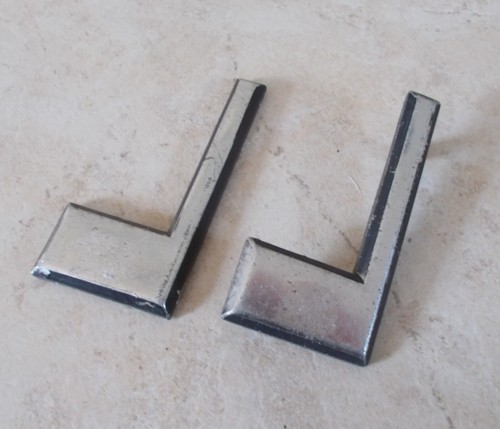 Lot vintage letters signs - 2,