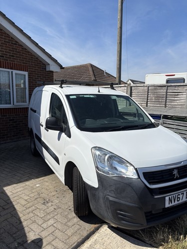 Peugeot partner blue hdi 5 - peugeot,