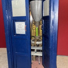 Dr Doctor Who Hornby Tardis
